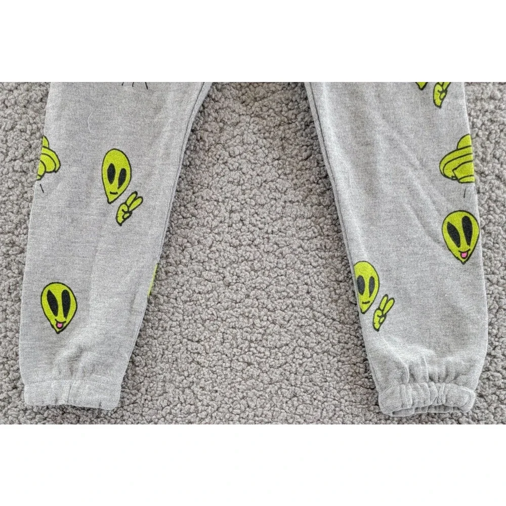 Chaser Silly Aliens Bliss Knit Pants Little Boys' 3 Heather Grey Pullover Style - Picture 3 of 15